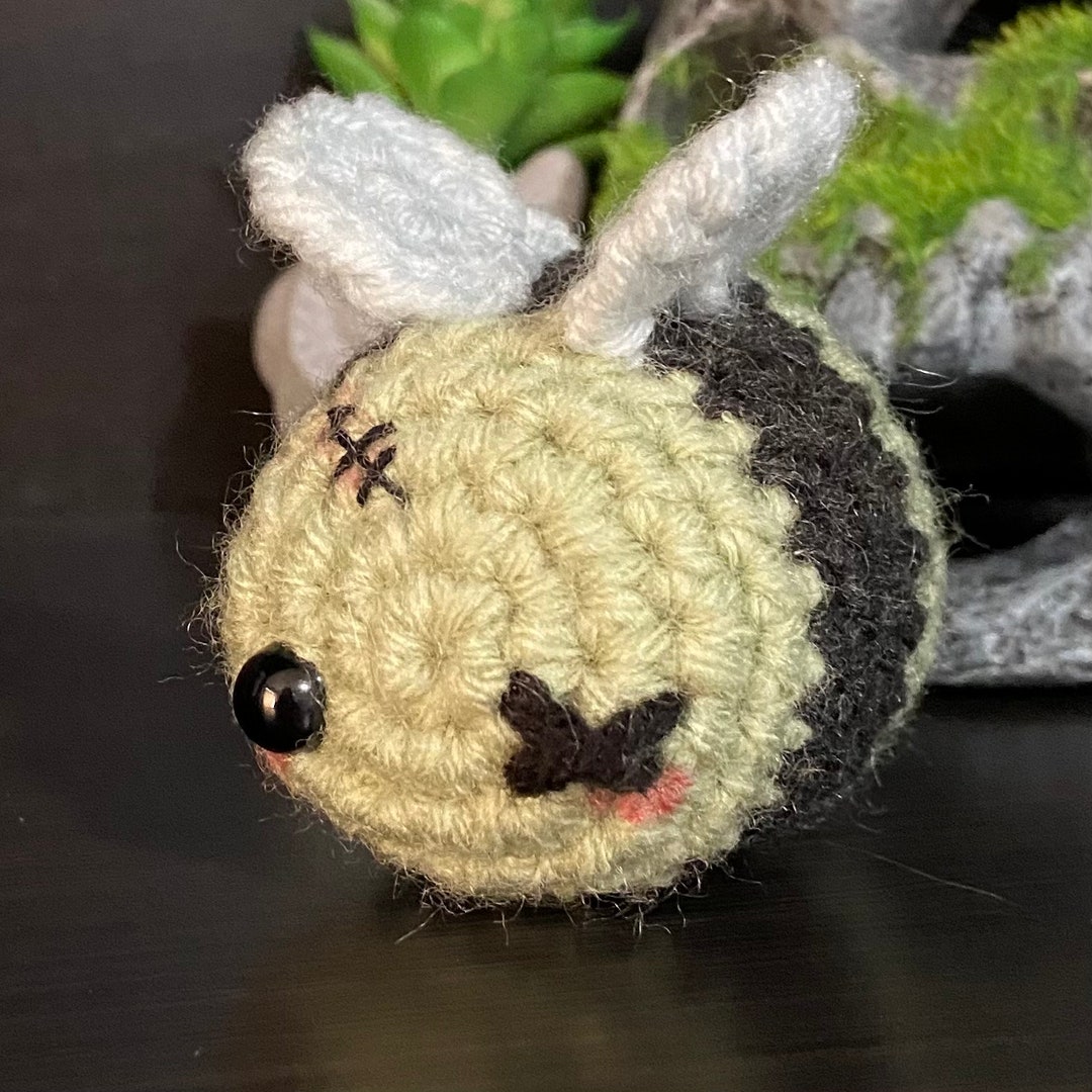 Small Amigurumi Crochet Zombee Plushie Zombie Minecraft Bee Etsy