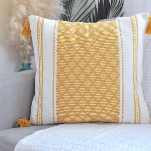 Woven Pillow Covers with Tassels Cotton Cushion Covers Decorative Designer PillowCase Modern Boho Home Decor Trendy Checkered Plaid Pattern Mustard Yellow