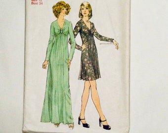 Simplicity 6024 Vintage 1973 Sewing Pattern V-neck dress in two lengths for soft or stretch fabric bust 34 factory folded