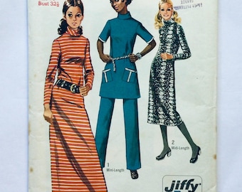 Simplicity 8977 Vintage 1970 Sewing Pattern Jiffy Dress and Pants cut complete bust 32.5