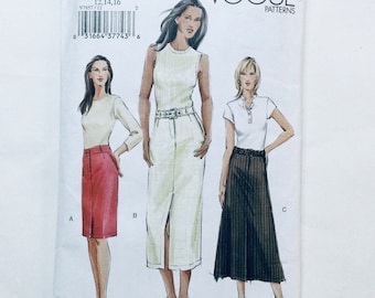 Vogue 7857 Sewing Pattern Misses/Misses' Petite Lined Skirts and Belt 12 14 16 factory folded