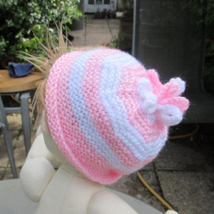 Dinkum Doll&#39;s Handknitted Hat in Pink and White