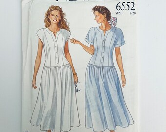 New Look 6552 Vintage 1980s Sewing Pattern Misses sizes 8 - 20 dress factory folded