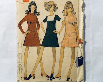 Le-Roy Weldons 8973 vintage 1960s Sewing Pattern Mini Dresses to fit size 10 32.5 bust factory folded