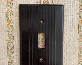 Vintage Schalterplatte Abdeckungen / Braun Mid Century Single Light Switch Cover / Smoothie gerippt / alte Hausteile