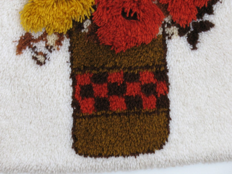 Vintage Sunflowers Latch Hook Wall Hanging / 1970s Floral Yarn Etsy