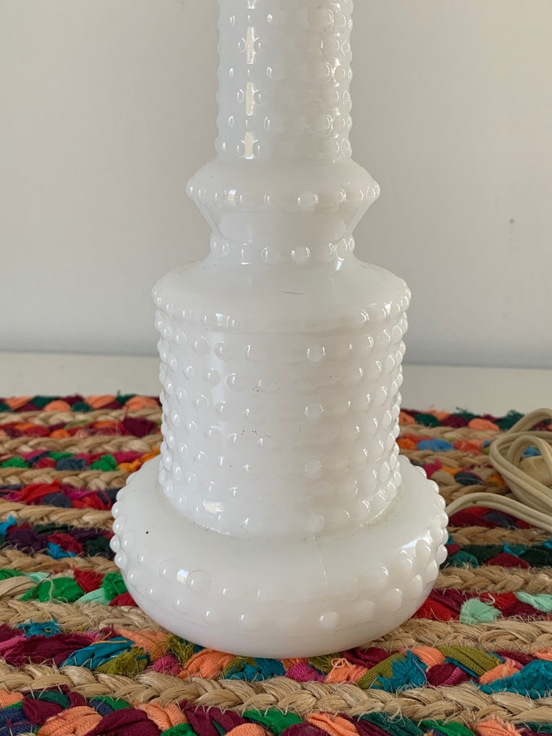 Vintage hobnail milk glass lamp /white bedside bedroom light / lighting retro cottage chic feminine decor image 4