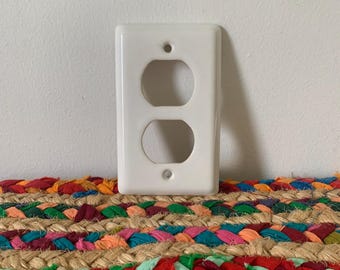 Vintage Porcelain ceramic single outlet Cover / white minimalist beachy bathroom home decor