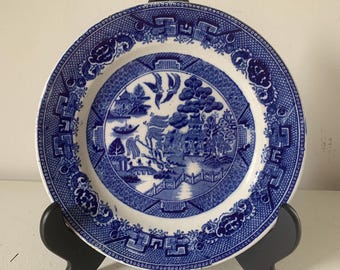 Vintage Blue Willow dinner plate Petrus Ragout Holland
