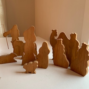 Vintage large primitive wood nativity scene / handmade wooden Jesus Mary and Joseph figurines / Religious Christmas decor