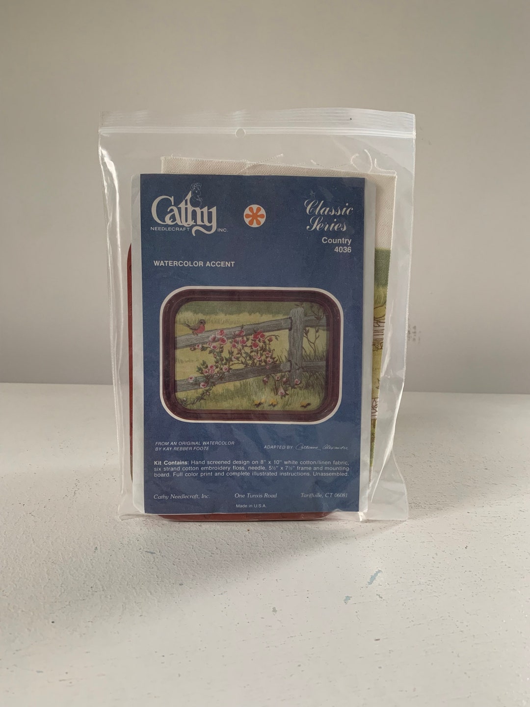 Vntage Cathy Needlecraft Watercolor Accent / Bluebrd on a Fence Wth