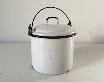 Vintage White and Black  Enamelware Berry or Lunch pail with lid