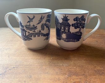 Vintage Johnson Brothers Blue Willow Large mugs set of 2