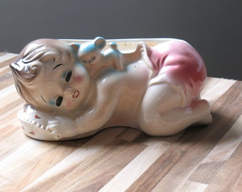 Vintage Rubens Originals Sleeping Baby planter / Japan 679 / 1940s ceramic new baby figurine / shower nursery accessory decor
