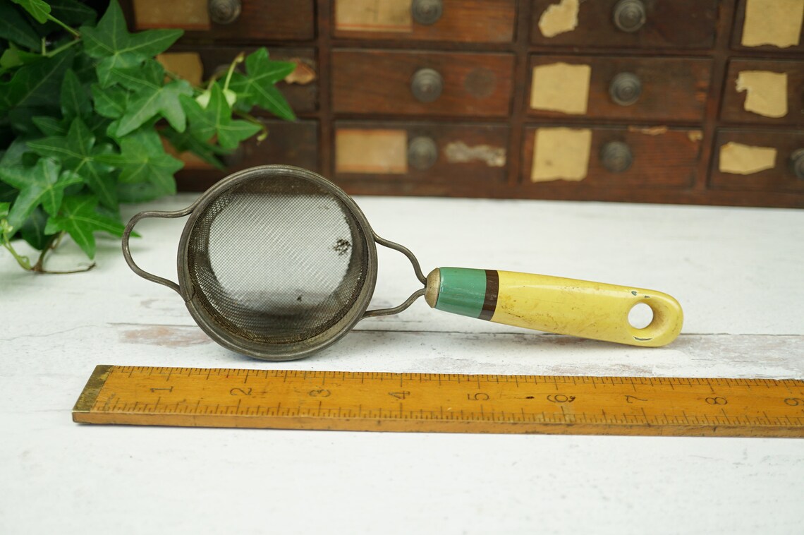 Five Hand Held Vintage Kitchen Strainers / Rustic / Farmhouse Etsy