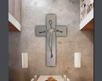 Crucifijo contemporáneo de aluminio cepillado, arte religioso de pared