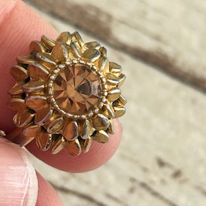 Vintage Avon Gold Statement Ring - Size 5