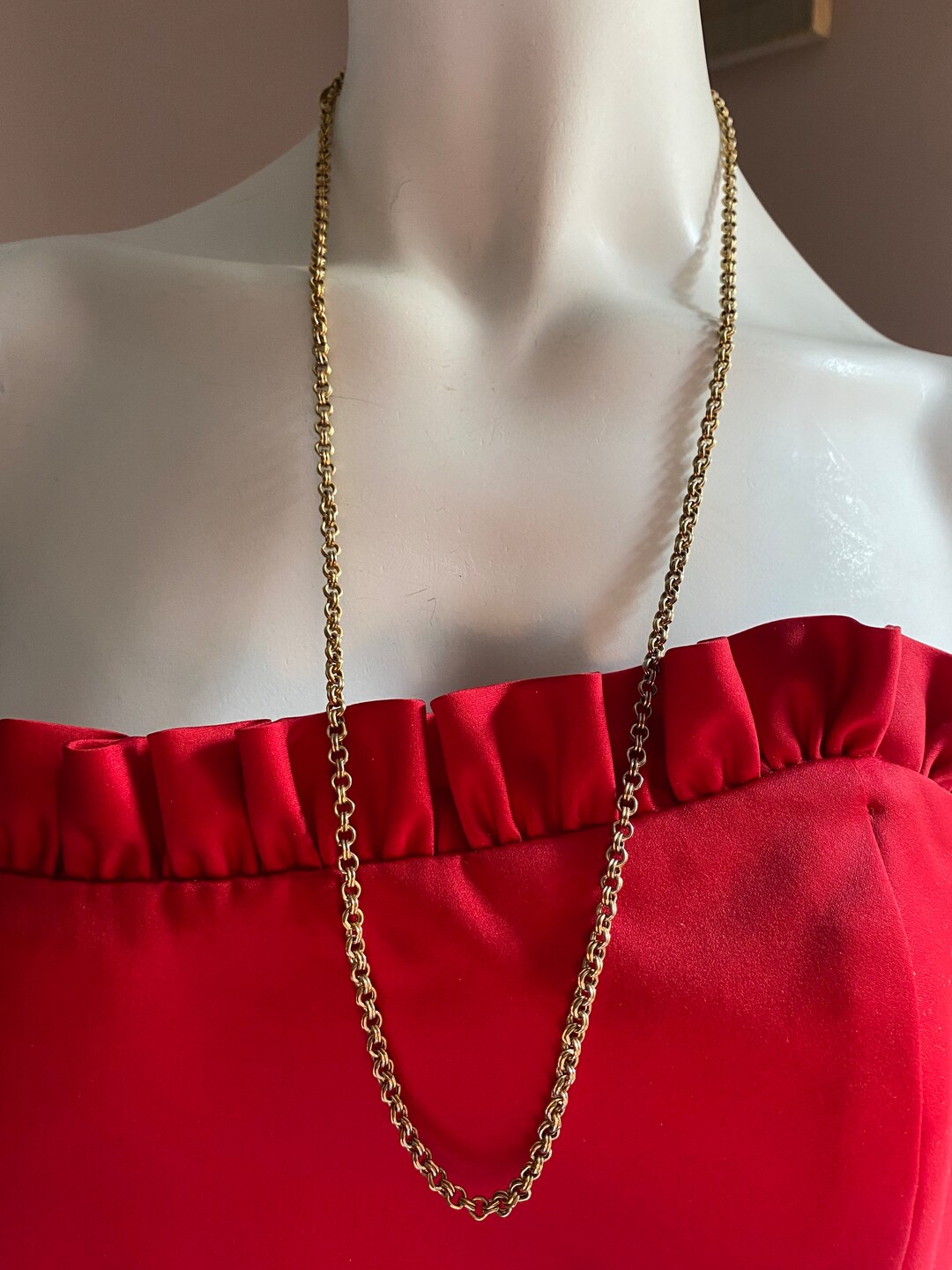 Avon Necklace, AVON Jewelry, Woman Chain, Gold Chain, Vintage Chain, Minimalist Jewelry, Vintage