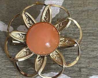 Pink flower brooch-glass floral vintage brooch-FLOWER jewelry-flower brooch- gift for her