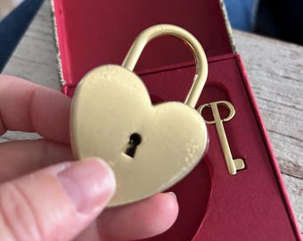 Lucchetto e chiave, chiave d'oro, lucchetto d'oro, lucchetto pesante, chiave per lucchetto, regalo per lui, accessorio per borsa da palestra