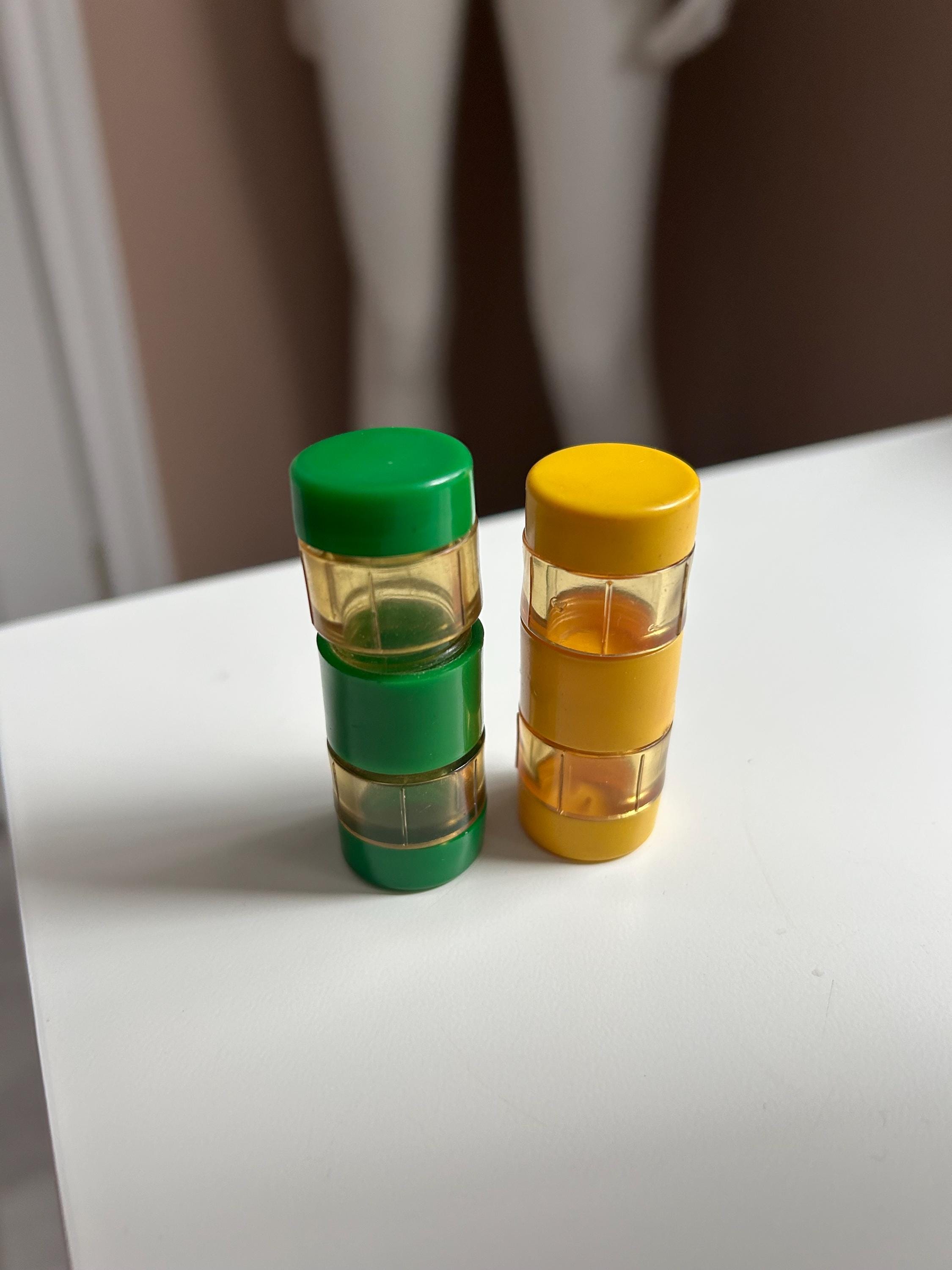 Saleros y pimenteros apilables vintage: vajilla de cocina de los años 60 -  Etsy México, image size:2250x3000