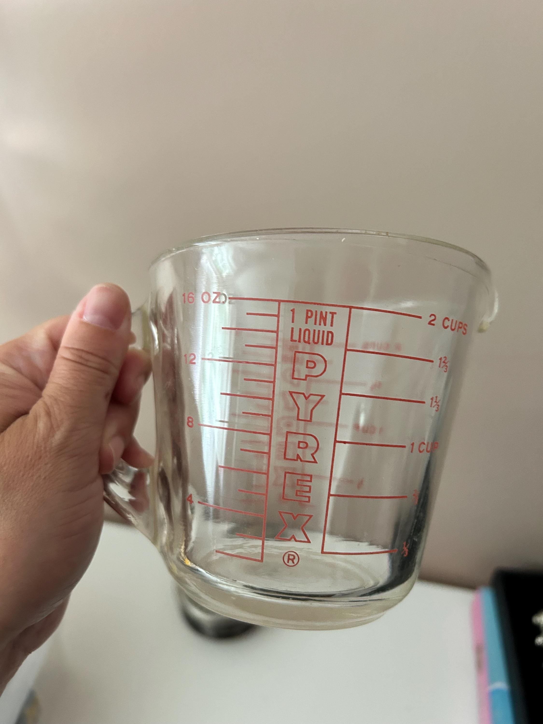 Vintage pyrex measuring cup - Etsy 日本