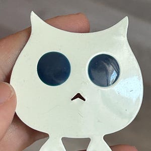 OWL JEWELRY,owl brooch,gold vintage brooch, collar lapel pin, owl gift for him, Christmas gift for her, animal brooch pin, enamel pin brooch