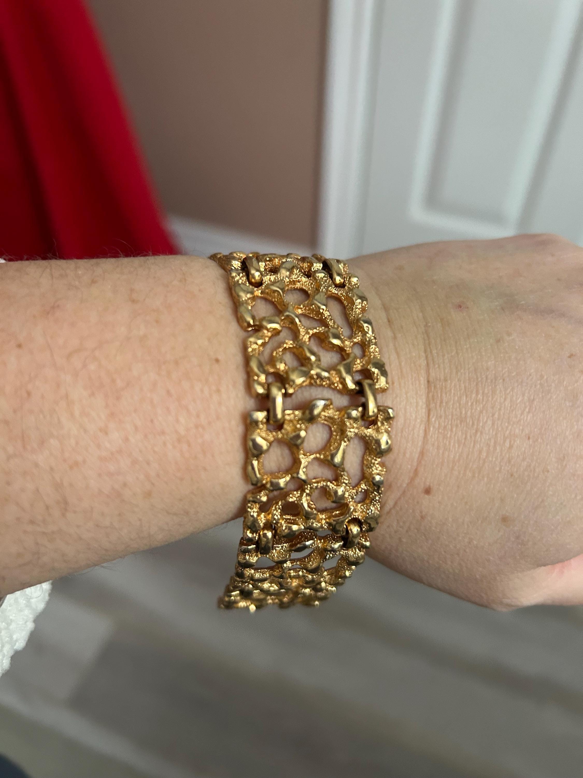 Vintage Sweetheart Bracelet J - Etsy Vintage Sweetheart Bracelet J - Etsy