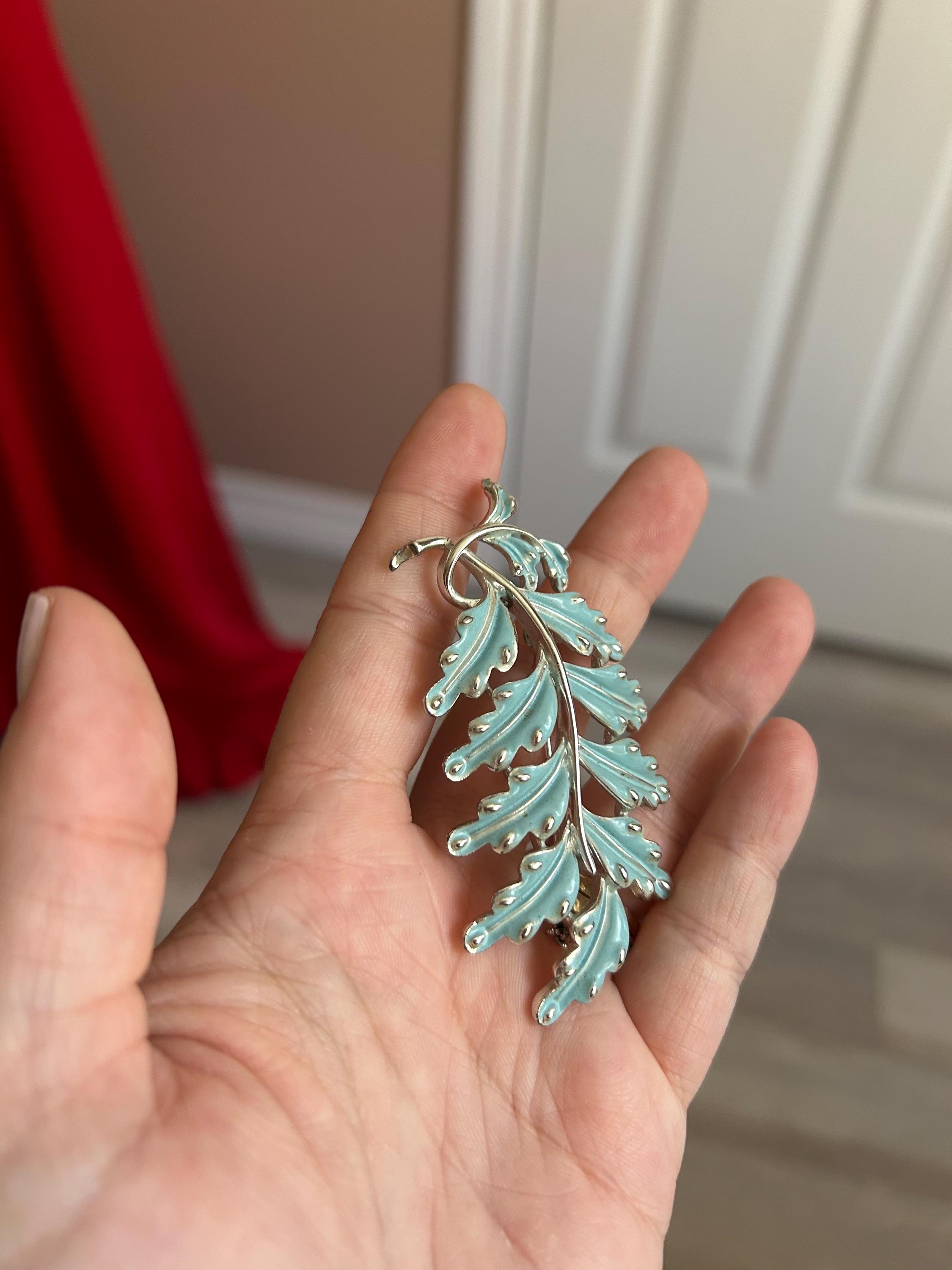 ヴィンテージ コロ ブルーリーフ ブローチ - Etsy 日本