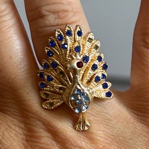 Peacock Feather Ring: Gold Band Statement Jewelry