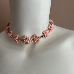 pink necklace, flower necklace, pendant necklace, pink jewelry, gift for her, vintage necklace, mother day gift, gold chain