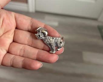 DOG brooch, animal brooch, mother day gift, dog lover gift, birthday gift, Valentine gift, rhinestone brooch, gift for her