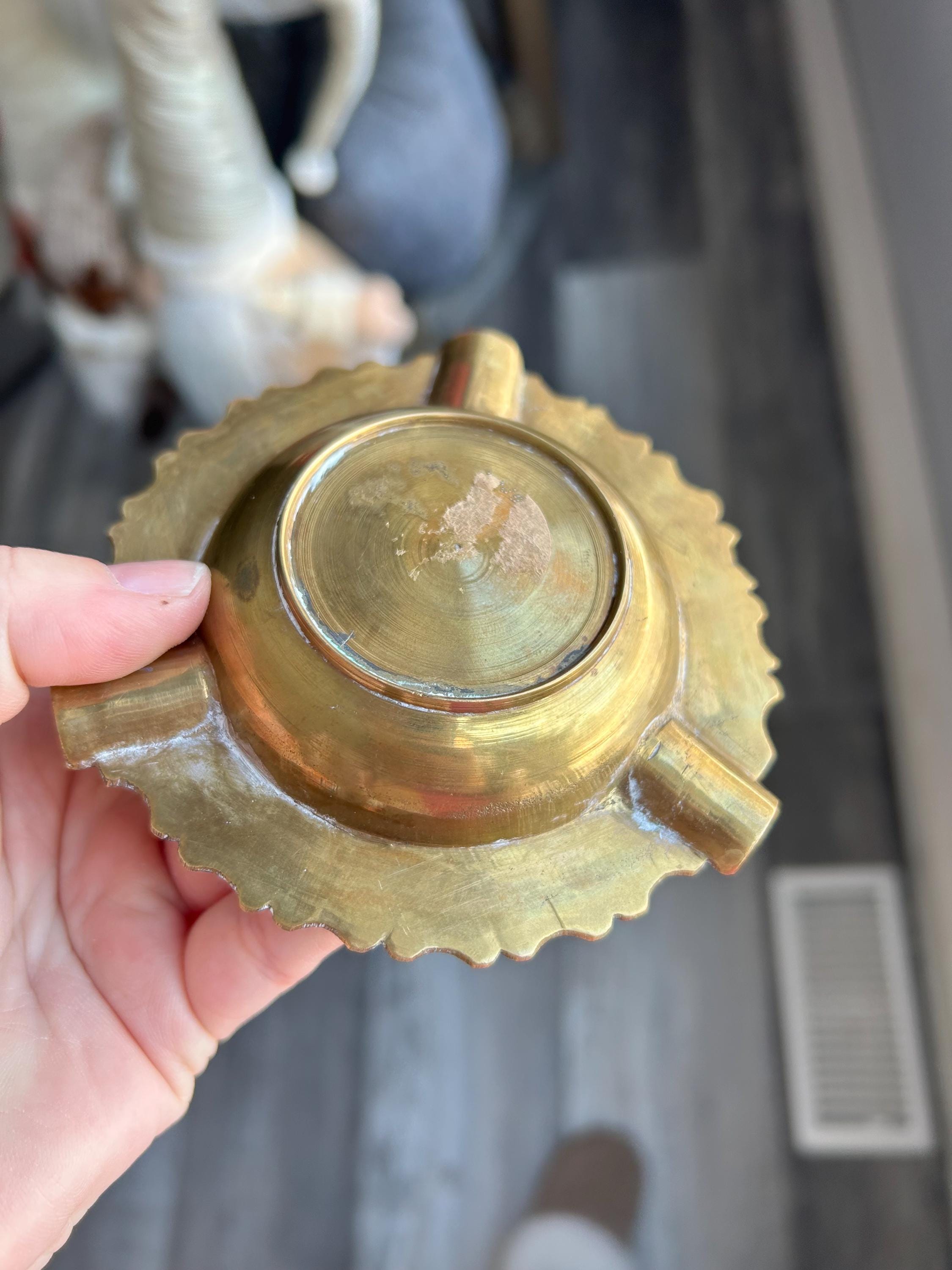 ジタン ヴィンテージ真鍮製灰皿 ヴィンテージ真鍮製ピーコック灰皿、1950年代のホームデコレーション