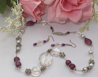 Jewelry Necklace, Purple, Silver and Crystal Beads, Ladies Jewelry, Mom Gift, Gift for Wife