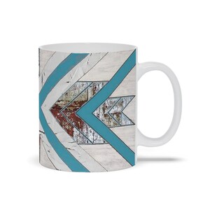 Rustic Aztec Arrow Mug – Distressed Wood Style Coffee Cup, Southwestern Boho Tribal Mug, Farmhouse Western Drinkware Gift - 2 Sizes