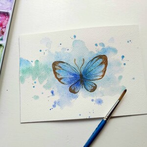 5"x7" Ilustración original de acuarela pintada a mano, mariposa azul, arte animal, decoración de guardería, naturaleza, regalo de baby shower, arte de pared