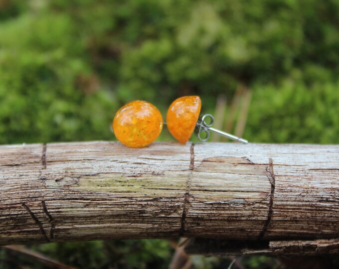 Bright Marigold Gumdrop Earring