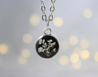 Tiny Queen Anne's Lace Necklace