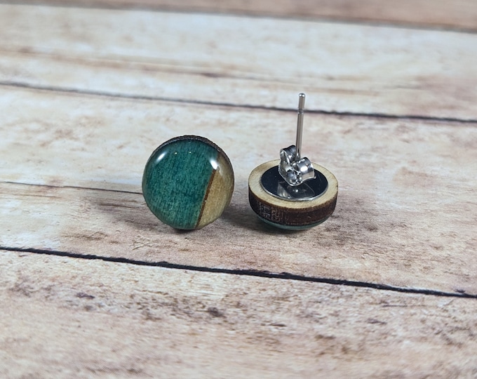 Teal Seaweed Wood Earring