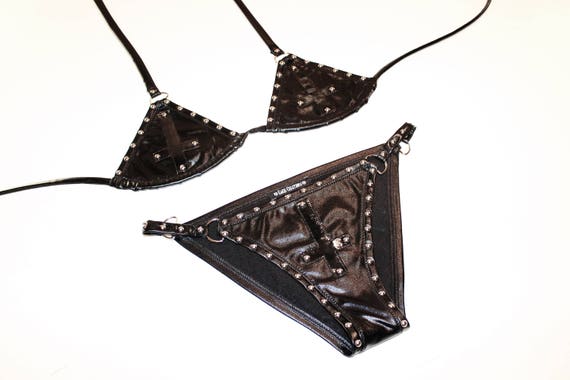 peek upside down triangle bikini bridge peek upside down triangle bikini bridge