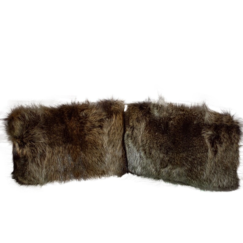 Glacier Wear Natural Raccoon Fur Pillow Plw1117 | Etsy