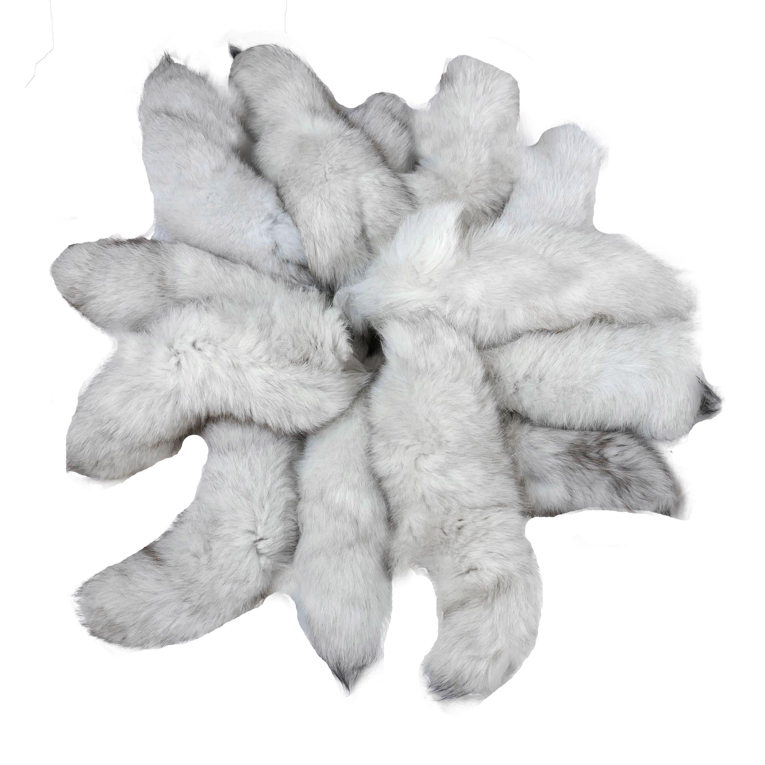 Glacier Wear Blue Fox Tails Natural Color Tail/Keychain fxx1720
