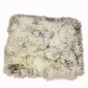 Glacier Wear Sheepskin Square Chair Cushion shp100 image 7