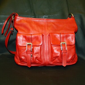 Glacier Wear Genuine Leather Avignon Purse prs0001