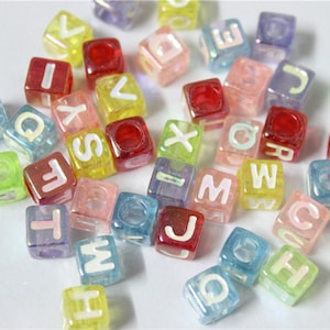 Bulk 100 pcs beads acrylic multicolore cube alphabet