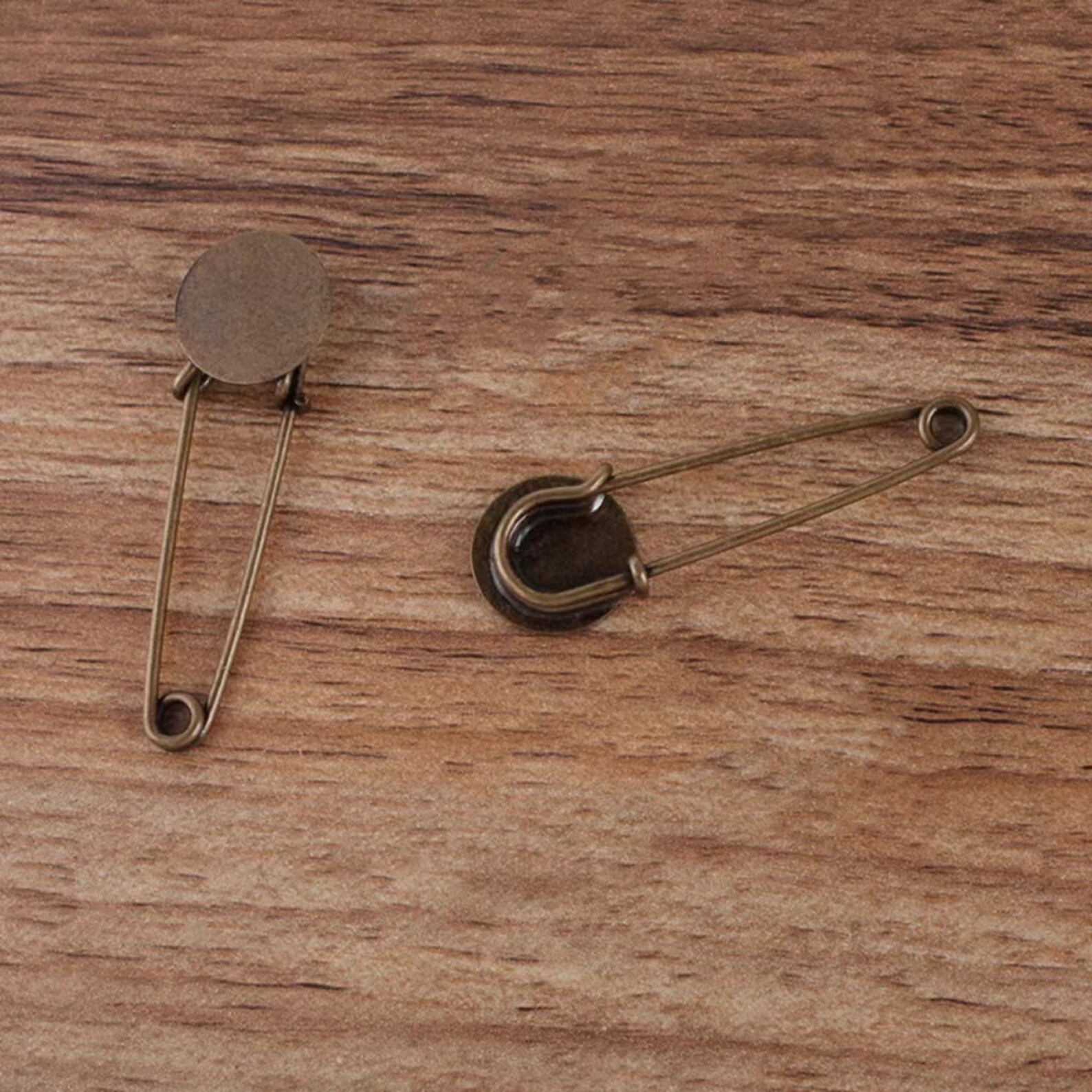 Simple Broch Bulk 50 Pcs Simple Brooch Settings Blanks Pad Style Brass Base Bronze ...