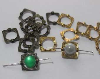 30 Stück hohle, rautenförmige Abstandshalter aus Metallbronze
