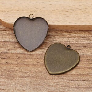 50 pcs supports pendentif coeur pour cabochon 25mm métal laiton bronze argenté doré bronze