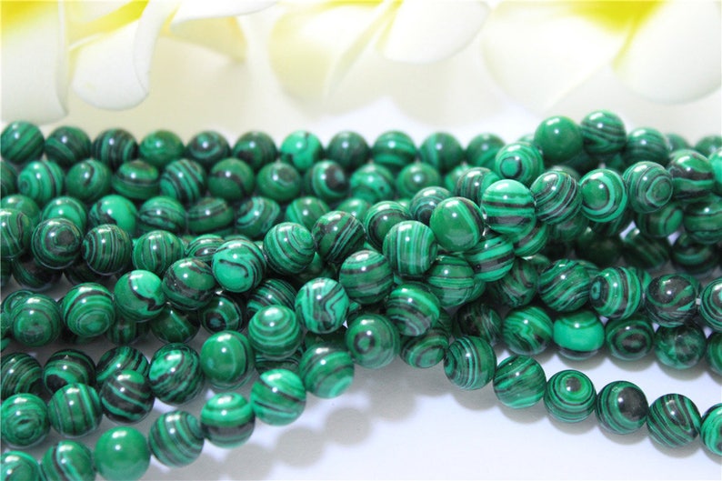 a string of 50 pcs beads stone malachite round 8mm