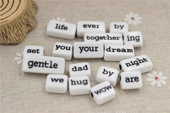 50 pcs perles acrylique lettre anglaise alphabète  blanc